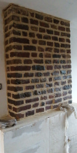 Photo de galerie - Rejointoiement par mortier joint hydrofuge teinté pierre, avec application protection murale. 