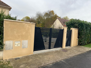 Photo de galerie - Portail portillon murs poteaux 