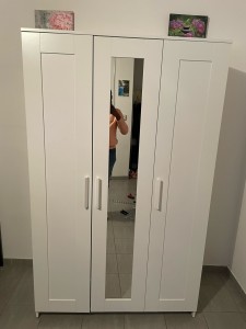 Photo de galerie - Armoire 3 portes IKEA