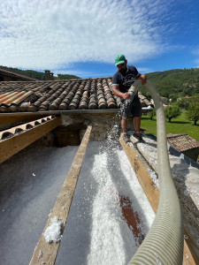 Photo de galerie - Traitement de charpente, isolation des combles