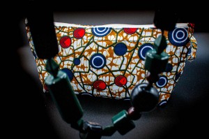 Photo de galerie - Trousse de rangements, en tissus 100% Wax-Coton