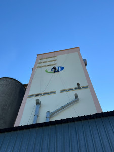 Photo de galerie - Rénovation et peinture sur une façade 