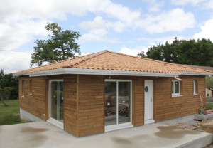 Photo de galerie - Traitement esthétique d'un bardage bois