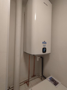 Photo de galerie - Pose ballon d'eau chaude et
 raccordement 