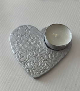 Photo de galerie - Coeur en argile 