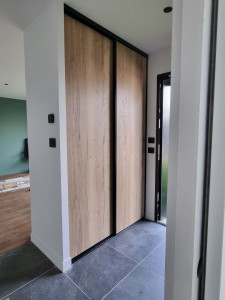 Photo de galerie - Pose de portes de placards