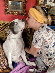 Photo de galerie - Et surtout masseuse animalière 