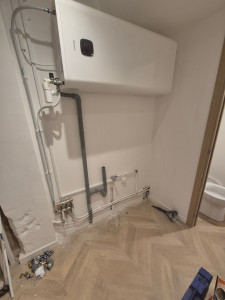 Photo de galerie - Installation Chauffe eau Plat