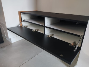 Photo de galerie - Création d' un meuble TV sur mesure 