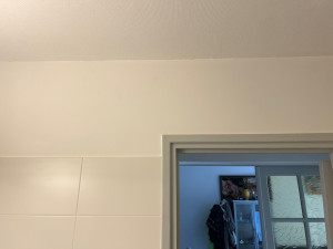Photo de galerie -  : Peinture murale finition soignée dans une pièce