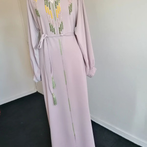 Photo de galerie - Caftan marocain fait main (randa + broderie et mejdoul) 