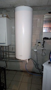 Photo de galerie - Remplacement d'un chauffe-eau électrique 