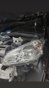 Photo de galerie - Lustrage phares remise en état 