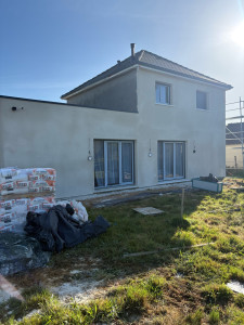 Photo de galerie - Enduit projeter cours de séchage 