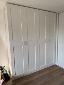 Photo de galerie - Dressing pax IKEA avec portes