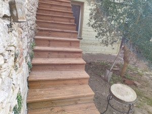 Photo de galerie - Réalisation de marche en lame de terrasse 
