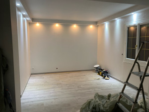Photo de galerie - Rénovation intérieur : sol + peinture murs et plafond 