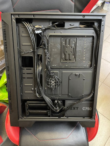 Photo de galerie - Ordinateur de bureau / PC