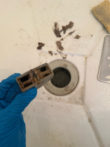 Photo de galerie - Désinfection évacuation de salle de bain