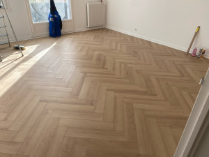 Photo de galerie - Pose parquet en bâton rompu 