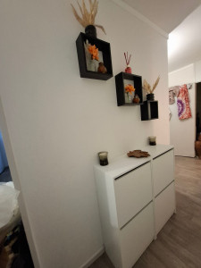 Photo de galerie - Meuble à chaussures et étagère murale 