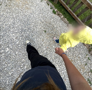 Photo de galerie - Baby-sitting ?