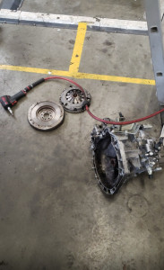 Photo de galerie - Replacement kit embrayage volant moteur 