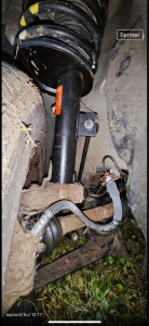 Photo de galerie - Remplacement amortisseur ressort avant plus remplacement flexible et purge liquide frein 