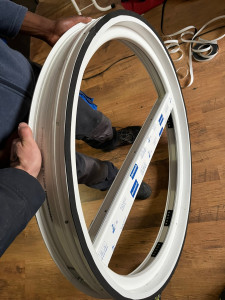 Photo de galerie - Pose d’un œil de bœuf 