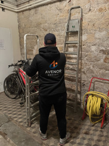 Photo de galerie - On intervient partout : travaux rénovation. , bricolage , débarras dans toute l île de France 