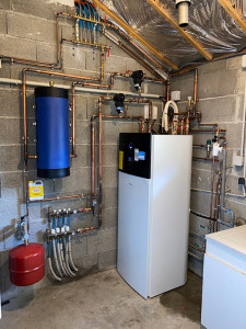 Photo de galerie - Installation d’une pompe à chaleur Air Eau 
