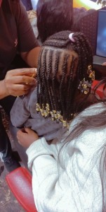 Photo de galerie - Des tresses Africaines (nattes collées ,rasta ect......)tresses enfants 