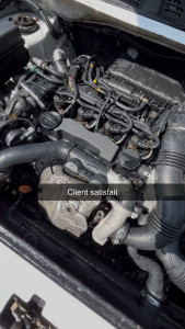 Photo de galerie - Changement joint culasse , révision complète , distribution + kit accessoires neuf client satisfait 