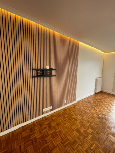 Photo de galerie - Rénovation d’un appartement et installation de bandeaux LED connecté dans une corniche 