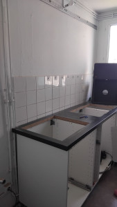 Photo de galerie - Montage tout type de cuisine avec la plomberie installation électrique