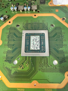 Photo de galerie - Remplacement de pate thermique sur console de jeux videos