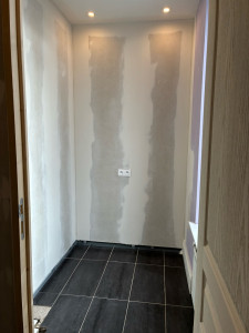 Photo de galerie - Après pose cloison + prise Elec 