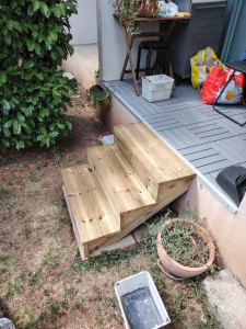Photo de galerie - Petit escalier d'appoint 