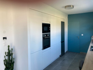 Photo de galerie - Cloison placo , peinture, branchement électrique.