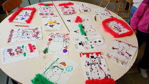 Photo de galerie - Petite activité bonhomme de neige avec les enfants du centre aéré 