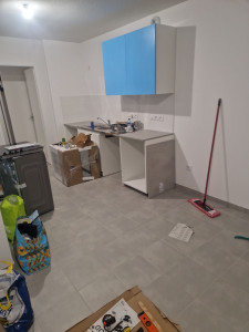 Photo de galerie - Montage et fixation meuble de cuisine 
