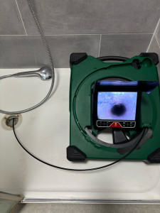 Photo de galerie - Passage caméra dans siphon de douche 