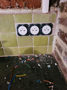 Photo de galerie - Bricolage et multi services