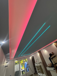 Photo de galerie - Faux plafond avec led