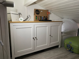 Photo de galerie - Montage enfilade bois