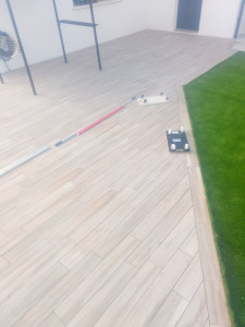 Photo de galerie - Pose de carrelage pour une terrasse