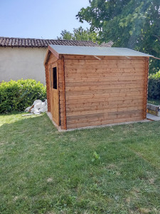 Photo de galerie - Montage abri bois 