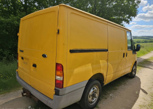 Photo de galerie - Transport de meubles, cartons, colis, courses...