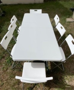 Photo de galerie - Salon de jardin (tables et chaises)