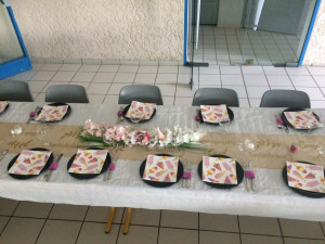Photo de galerie - Décoration table communion 
